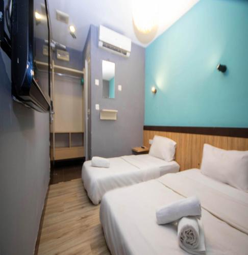 JQ Station Eight Inn