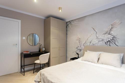 Grzybowska Rooms by Sofija Room Type - Queen Room with Shared Bathroom