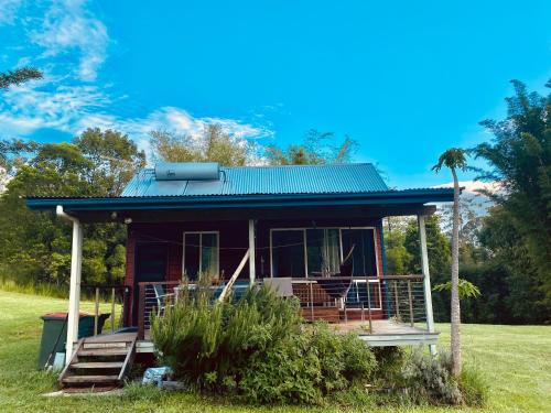 A szálláshely kívülről, Nimbin waterfall retreat in Nimbin