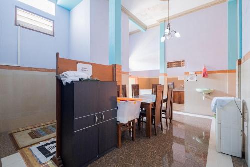 Faciliteter, RedDoorz Syariah near Alun-Alun Bojonegoro in Bojonegoro City
