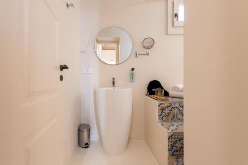 Executive Suite image 10