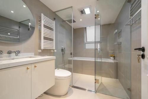 4 Bedroom Apartment with Bund View, Shanghai (Foto 5)