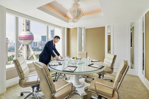 Meeting room / ballrooms, Pudong Shangri-La, Shanghai in Lujiazui and New Int'l Expo Center Pudong