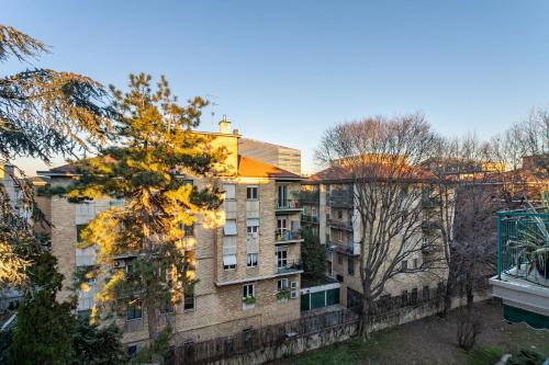 Serra 2br Apartment With Terrace by Halldis, Mediolan (zdjęcie 6)