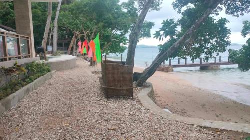 Alam Indah Busuanga Beach and Villas