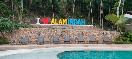 Alam Indah Busuanga Beach and Villas