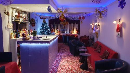 Savona Hotel - image 4