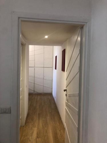 Rizzola casa e appartamento per vacanze, Rom (Foto 10)