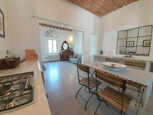 Appartamento Cuore Toscana Cecina Centralissimo - Apartment - Cecina