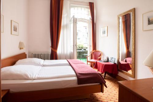 Hotel Schöneberg - main image