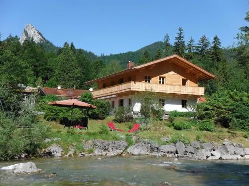 Ferienwohnung Tegernsee,Fam Schneider, Kreuth-Grüneck in Kreuth, Deutschland