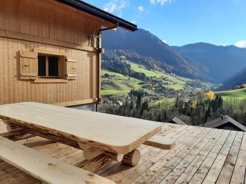 Chalet La Ferme d'Aime, neuf, 15 personnes in Entremont