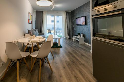 . Old School Apartament