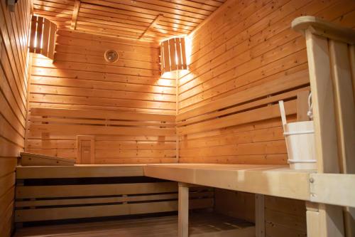 Special Offer - Superior Double or Twin room with wellness package image 3