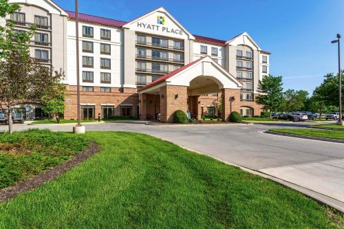 Hyatt Place Overland Park Convention Center