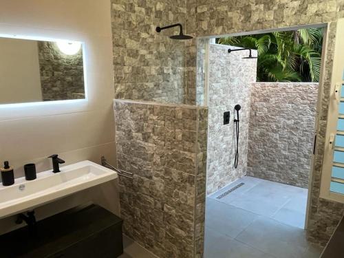Two-Bedroom Cottage image 4