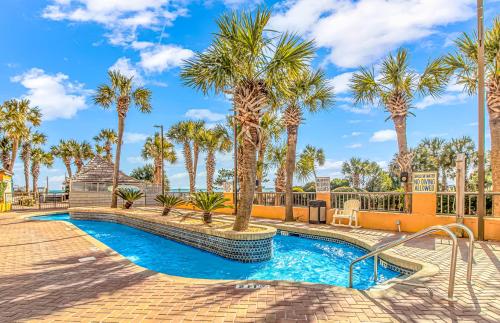 Immaculate Ocean View Suite!-Caravelle Resort 1004-Sleeps 6 Guests!