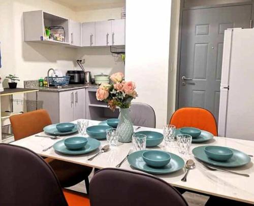 Amani Grand Luxury Big Suite/Near Airport/3beds in Cabantian