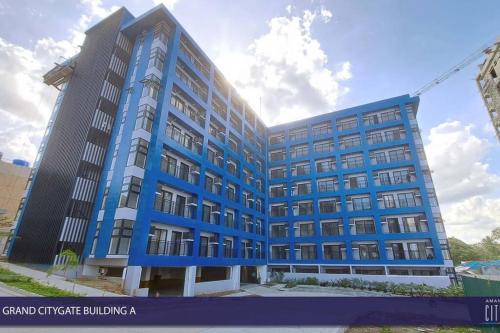 Amani Grand Luxury Big Suite/Near Airport/3beds in Cabantian