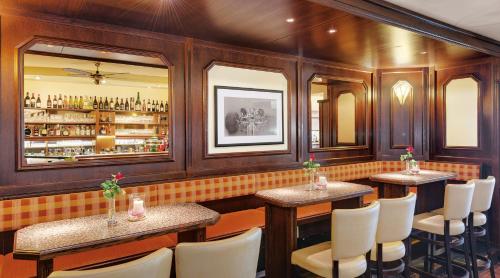 Motorsport Hotel - image 14