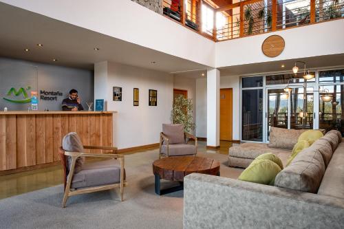 Lobby, Montana Resort in Puerto Manzano