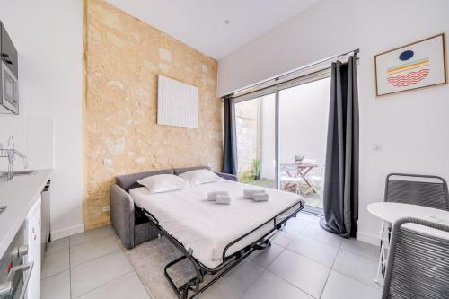 Beautiful apartment Bordeaux with private terrace, Bordeaux (Foto 5)
