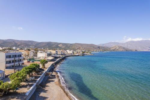 Exterior view, Alexia Seaview Apartments in Kissamos