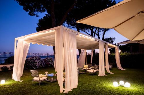 Hotel Holiday Sul Lago - 주변 환경