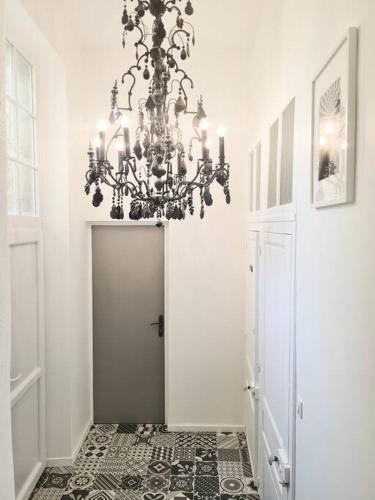 Studio Jungle N2 in อล็องกง