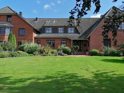 Зовнішній вигляд готелю, Ferienwohnung Fernblick in Osdorf