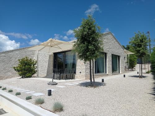 Terra Histria - Boutique Stone House