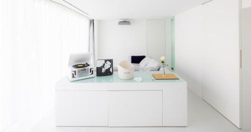 Superior Twin Room image 10