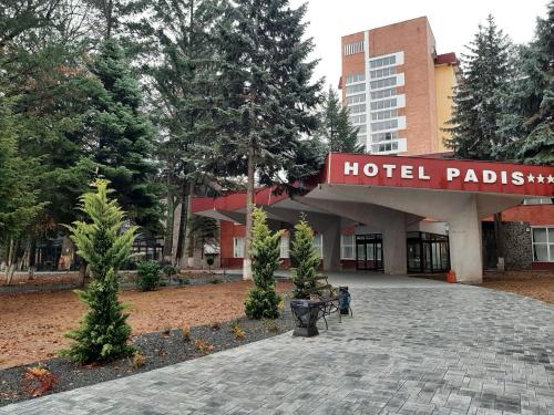 . Hotel Padis