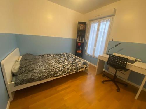 Maison 4 CHAMBRES St Pierre du Perray, France in แซงต์ ปิแยร์ ดู แพเรย์