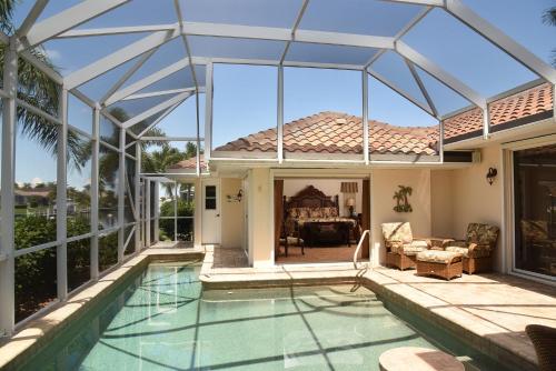 Villa Hibiscus-Waterfront-Punta Gorda FL