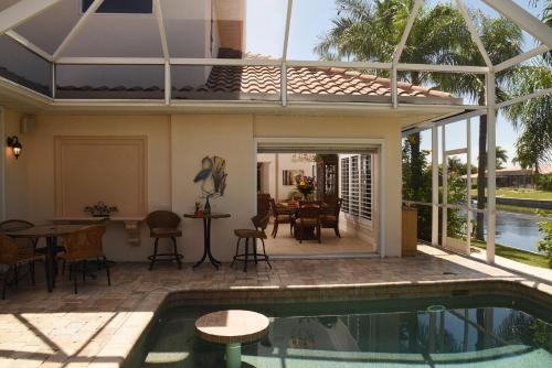 Villa Hibiscus-Waterfront-Punta Gorda FL