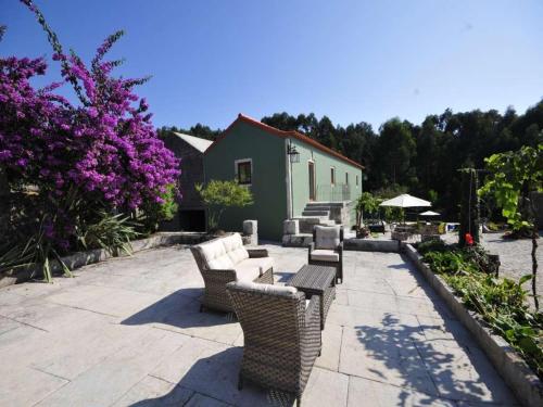 Amazing Viana do Castelo Villa - 6 Bedrooms - Villa Castello - Private Pool and Large Garden - North Portugal