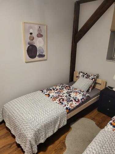 2 twin beds