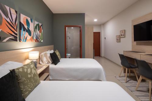 2 twin beds
