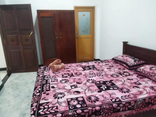 One-Bedroom Apartment image 10