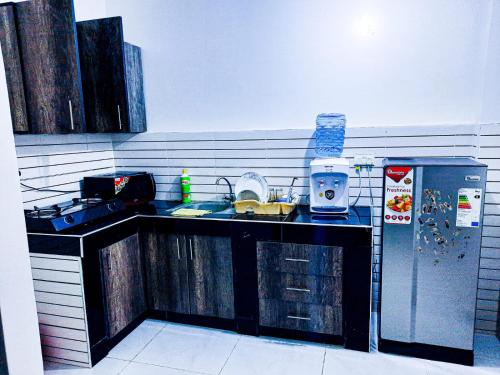 مطبخ, Studio at Kisimani Heights Apartment. in Kongowea