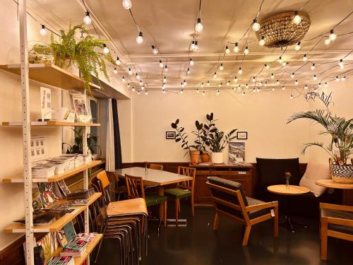 Pop Up Hotel Krone Zürich - image 3