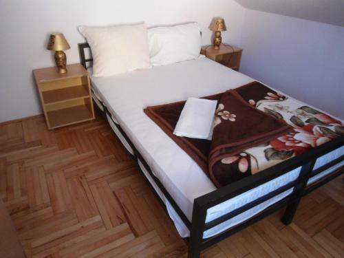 Prenociste Ankica - image 4