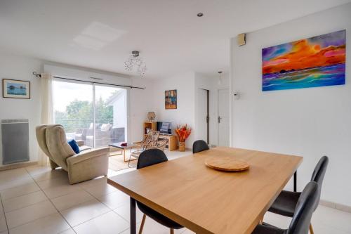 Nice apartment Mérignac with terrace and parking (Nice apartment Merignac with terrace and parking) in 梅里尼亞克