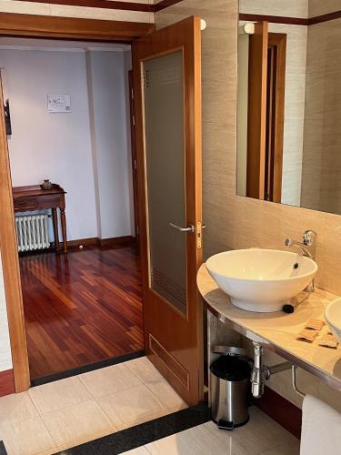 Hotel Gran Regente - image 2