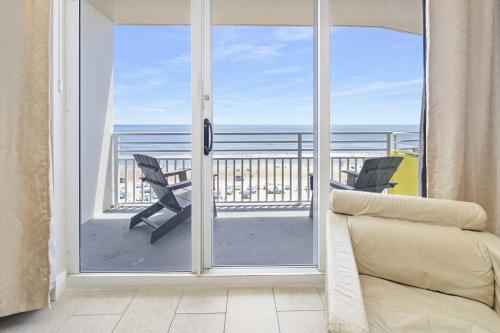 Luxury 9th Floor 1 BR Condo Direct Oceanfront Wyndham Ocean Walk Resort Daytona Beach | 908 in Daytona Beach, USA