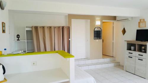 Instalações, Coconing logements studios et maisons in Sainte Anne