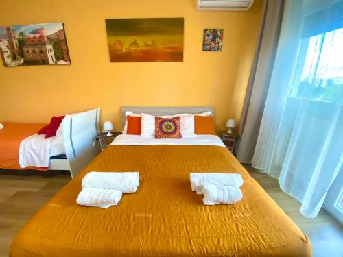 Quadruple Room with Private Bathroom image 5