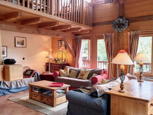 Chalet rénové 3 étoiles, 14 pers, vue Mont Blanc, Wifi