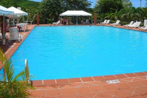 4 Guests - Stunning View - Pool - South Finger – khách sạn tại Saint Mary